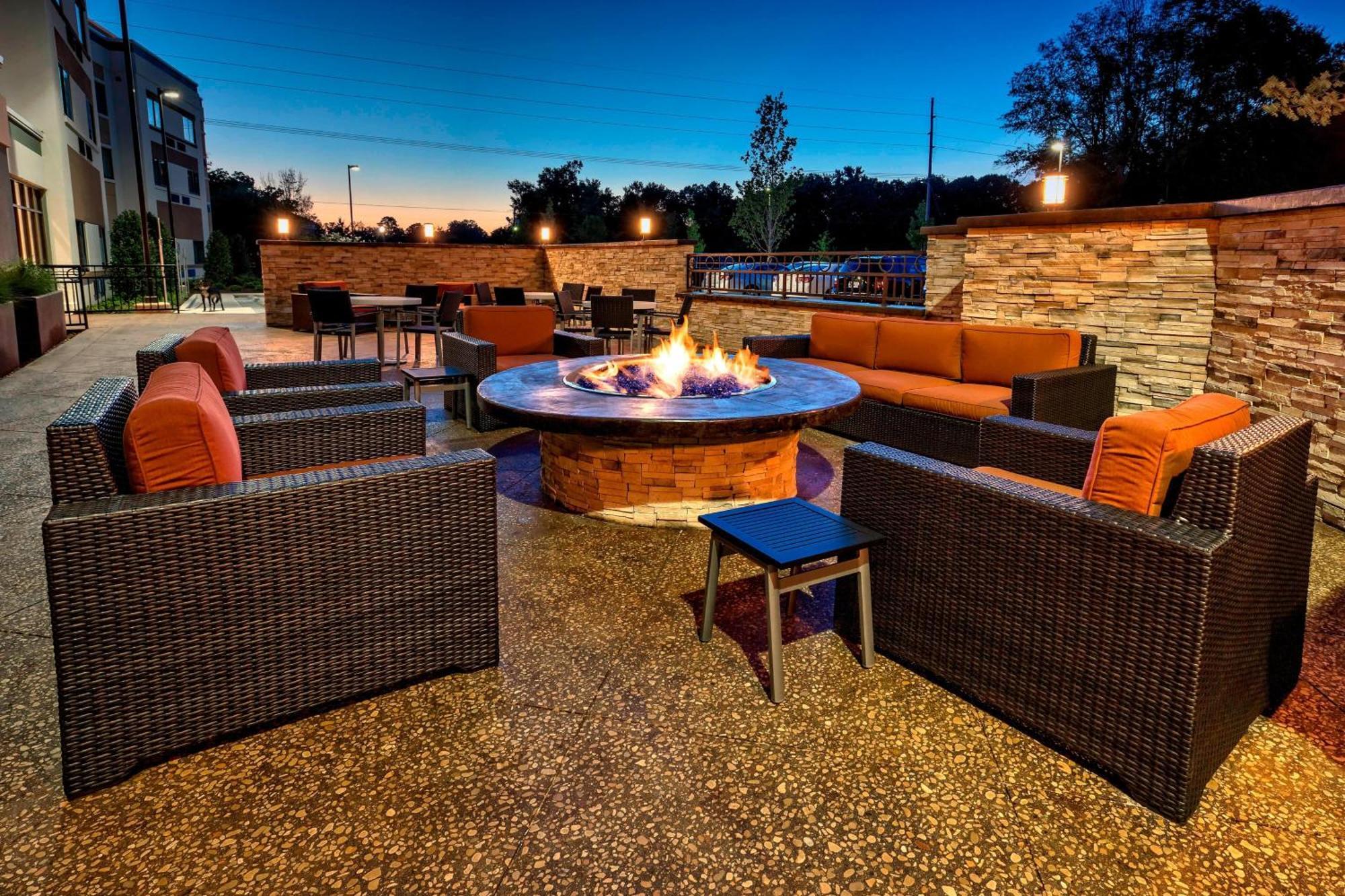 Hotel Courtyard By Marriott Oxford Extérieur photo